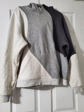 AEMI+CO Colorblock Hoodie